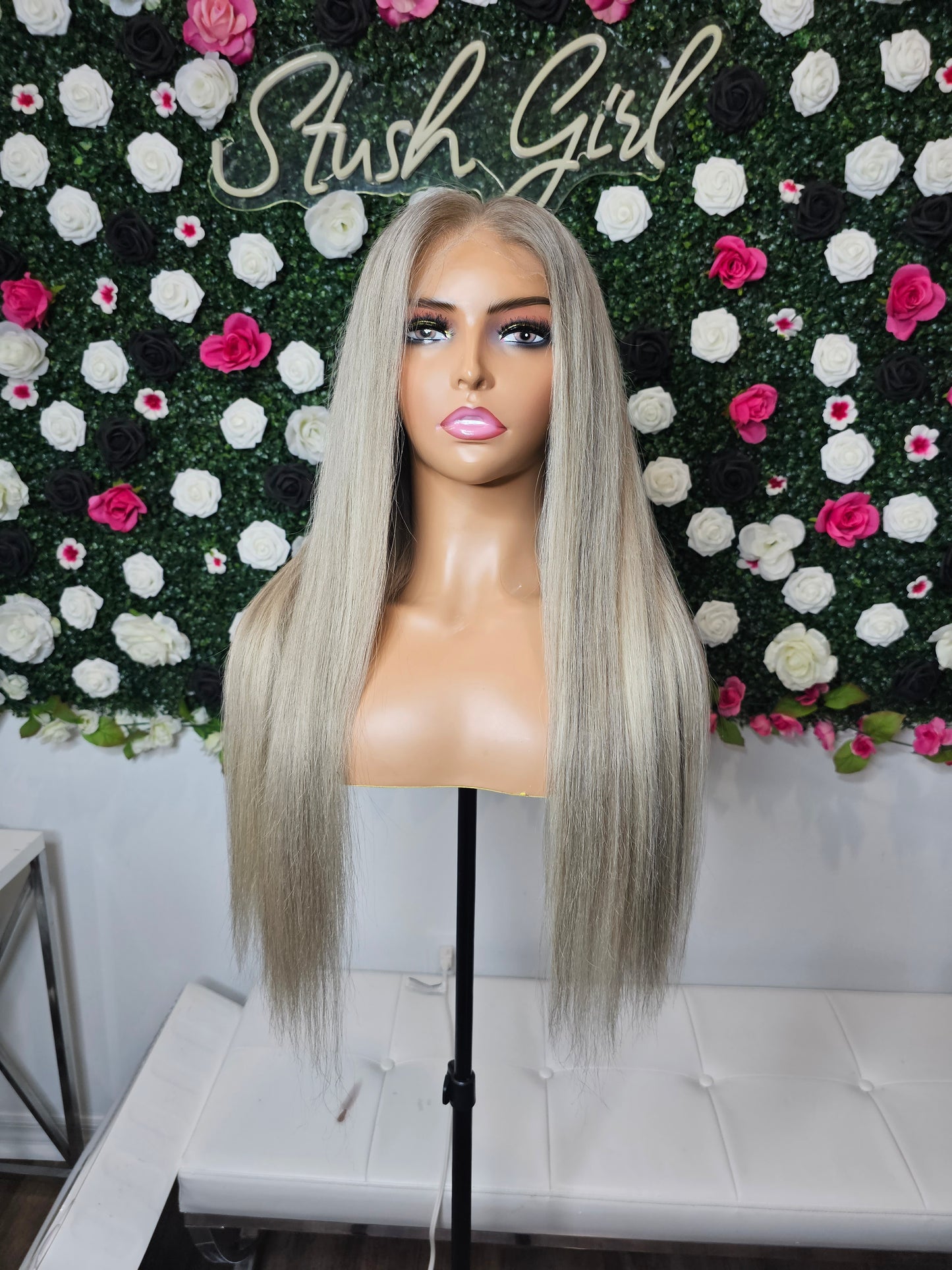 KHLOE WIG (13x6 HD) 250 Density